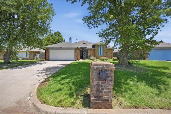 8508 Timberwood Lane, Oklahoma City, OK 73135
