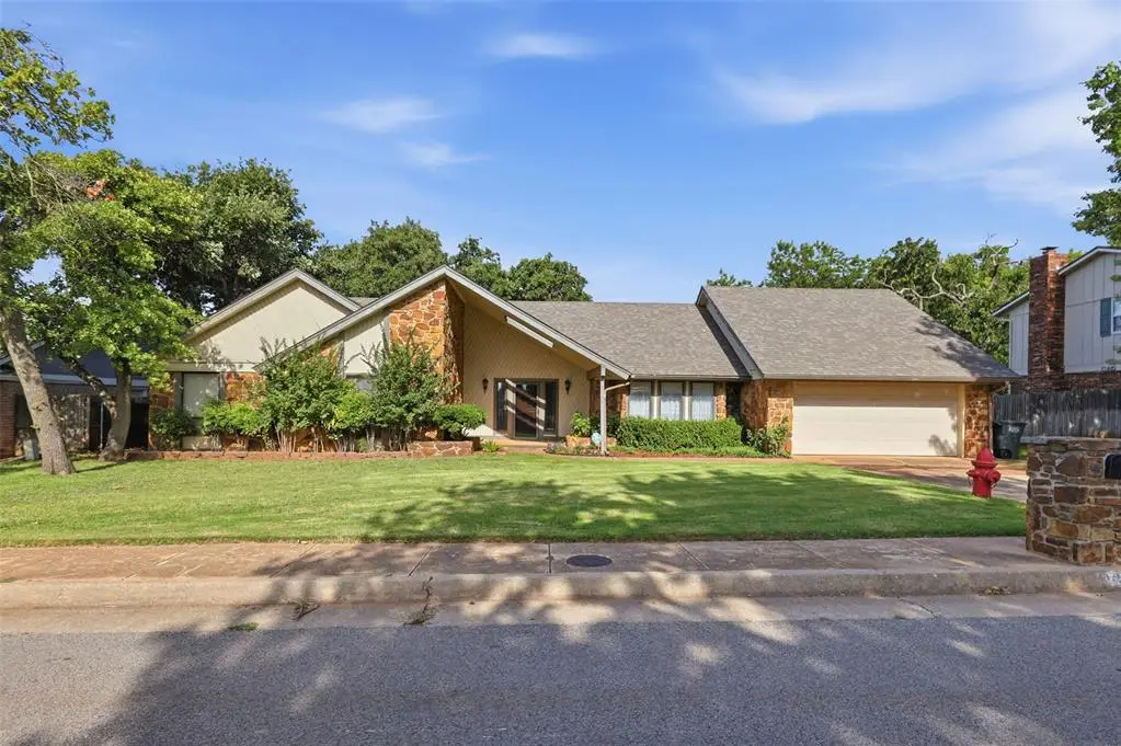 3703 Marked Tree Drive, Edmond, OK 73013 - #1