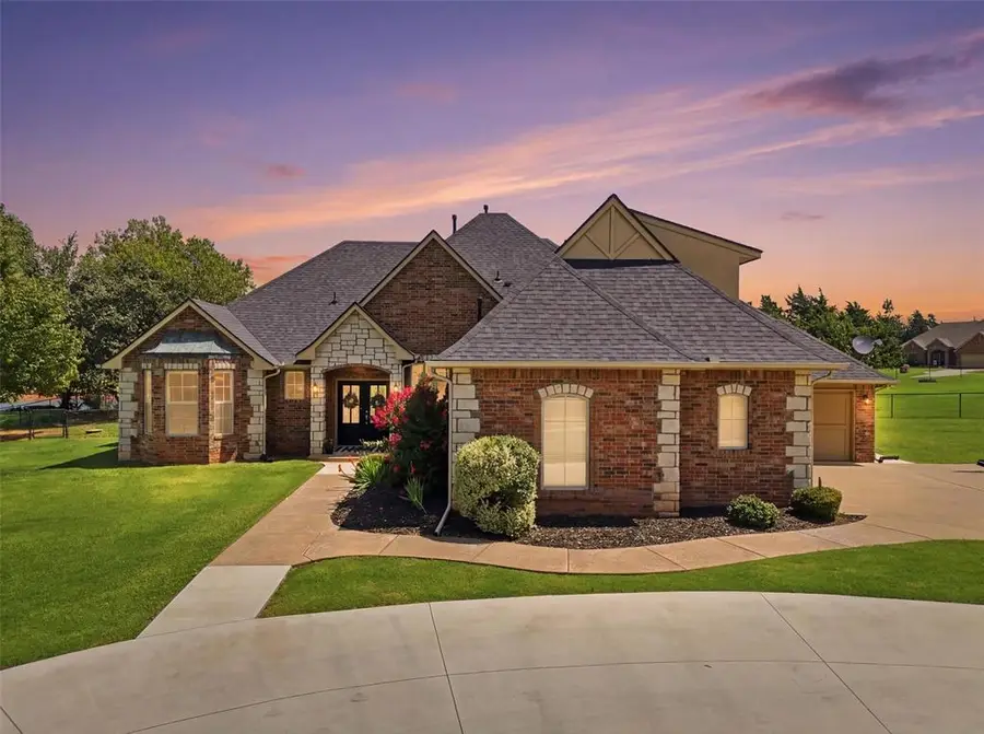 8321 Venezia Lane, Edmond, OK 73034 - #2