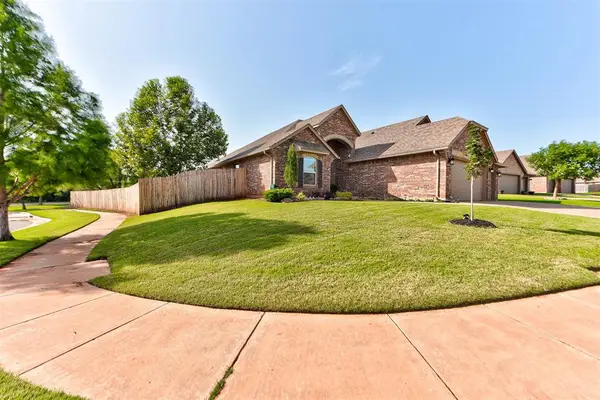 11412 NW 132nd Terrace, Piedmont, OK 73078