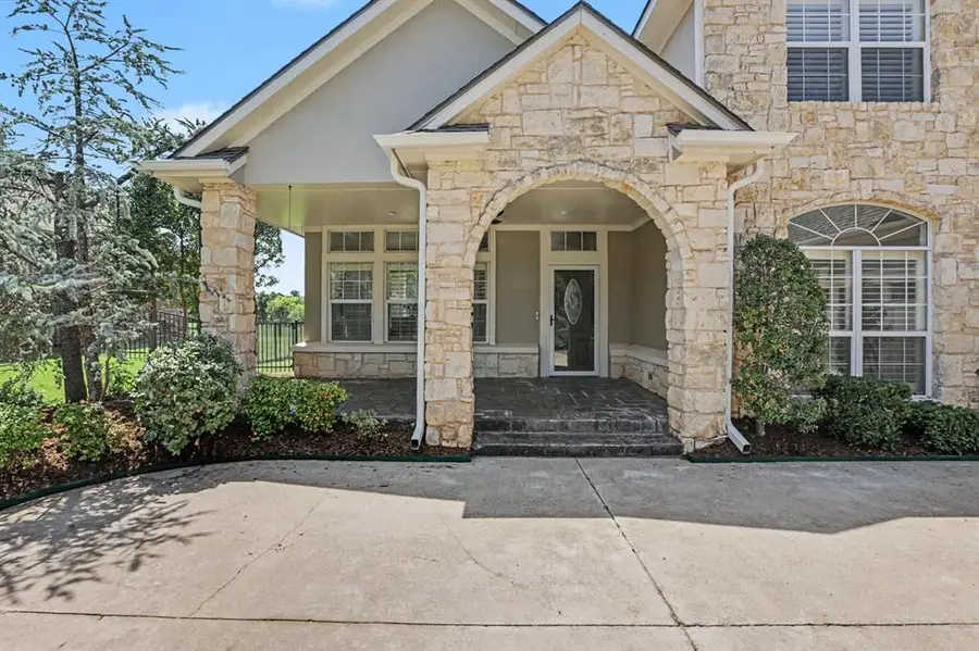3808 Woodshadow Road, Edmond, OK 73003 - #2