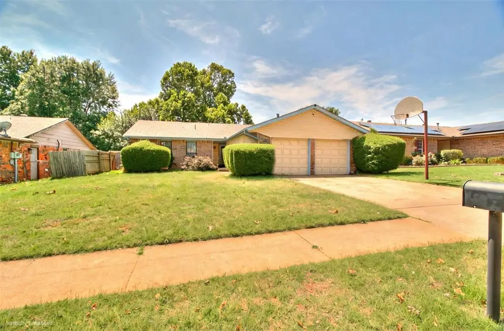 1013 S Morgan Drive, Moore, OK 73160 - #1