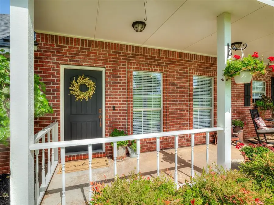916 Winter Park, Blanchard, OK 73010 - #2