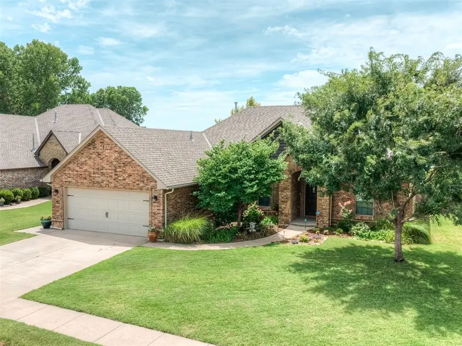 14005 Savannah River Way, Yukon, OK 73099 - #2