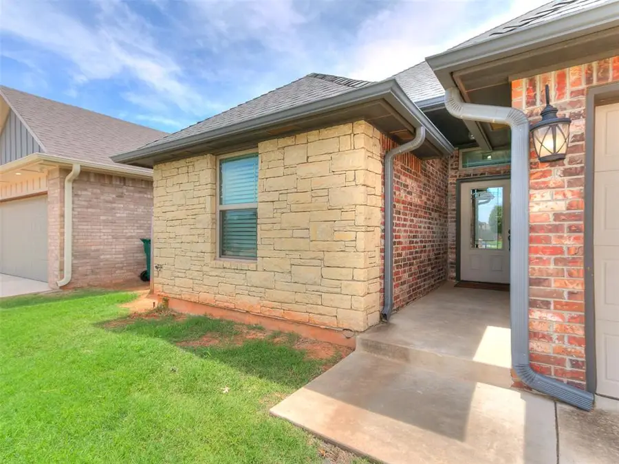 12108 SW 17th Street, Yukon, OK 73099 - #3