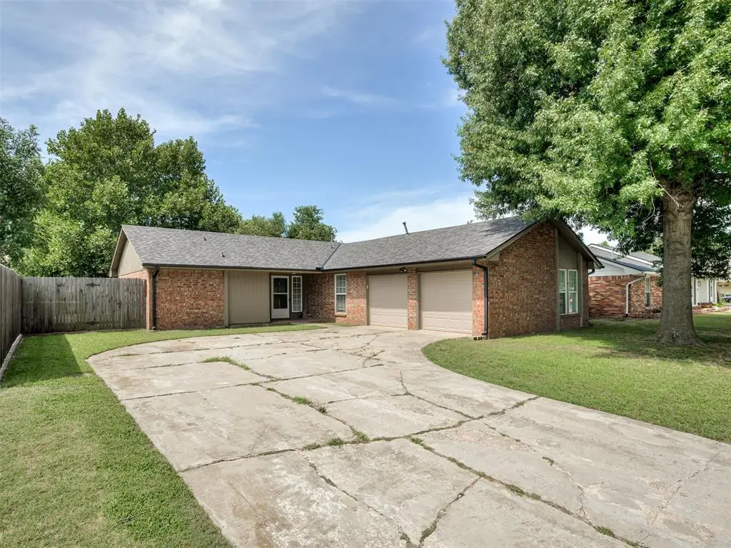 3216 Greenwood Drive, Norman, OK 73072 - #1
