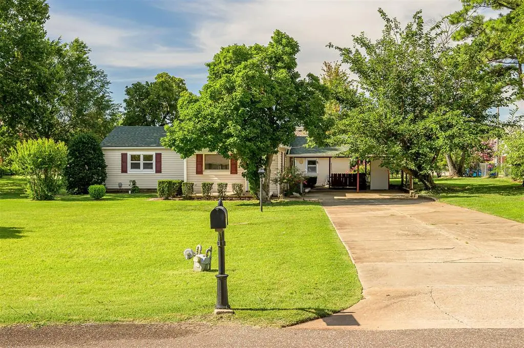 9108 Wonga Drive, Midwest City, OK 73130 - #1
