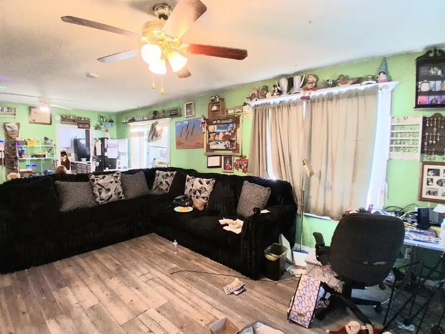618 W Wood Street, Shawnee, OK 74801 - #3