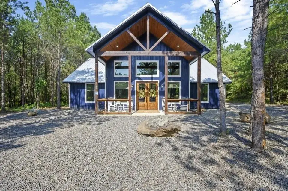 285 Bear Pine Trail, Broken Bow, OK 74728 - #1