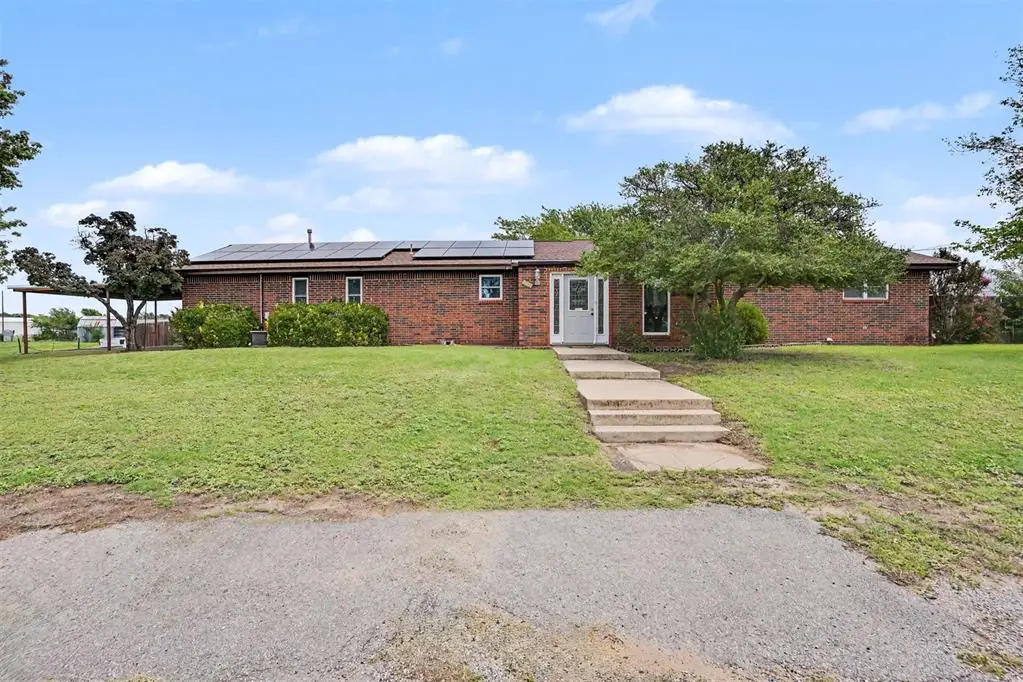 116 N Poplar Avenue, Erick, OK 73645 - #1
