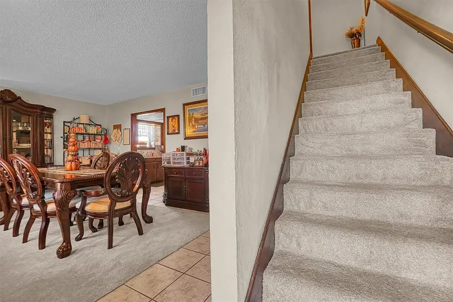 1325 Canterbury Boulevard, Altus, OK 73521 - #3