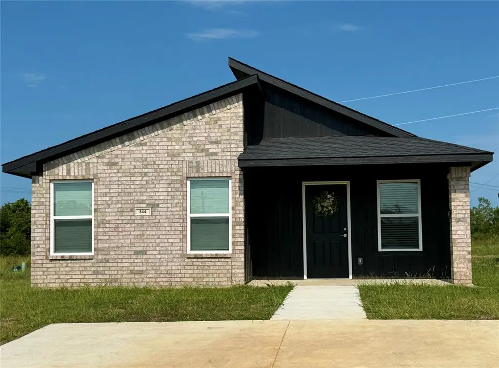 844 Elm Street, Seminole, OK 74868 - #1