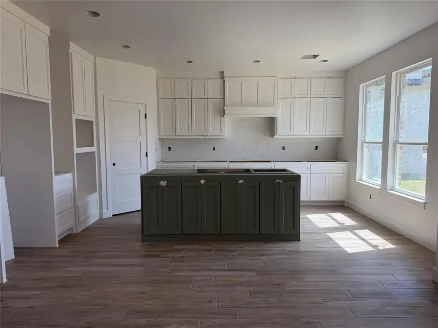 12805 Cobblestone Curve Road, Oklahoma City, OK 73142 - #3