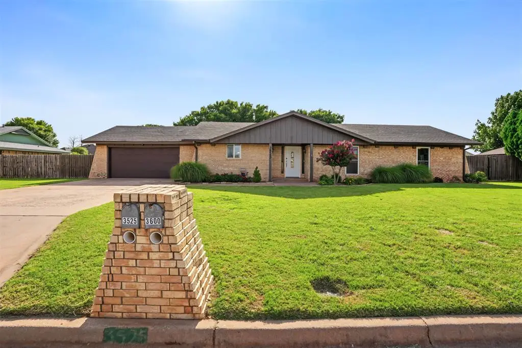 3525 W Trail Drive, Altus, OK 73521 - #1