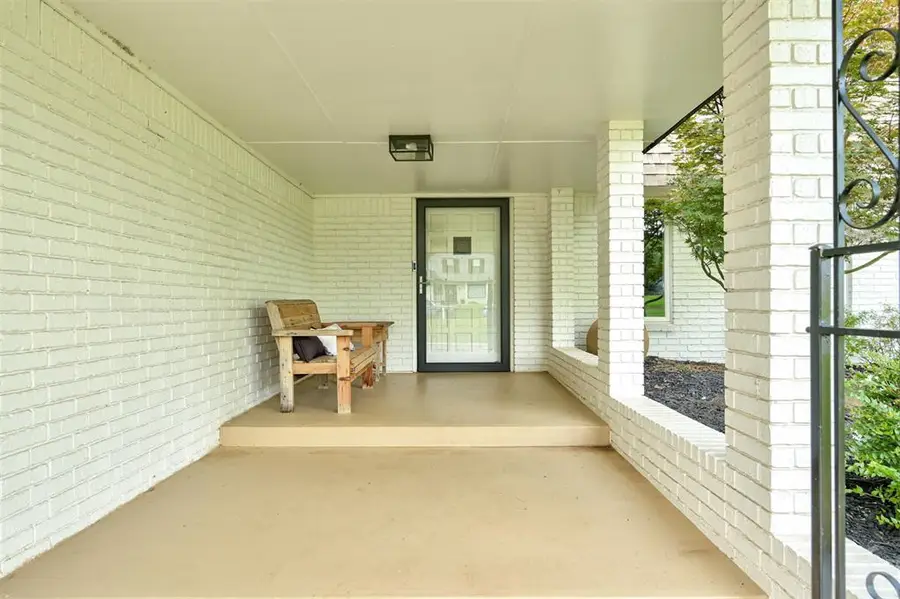 1716 W David Drive, Mustang, OK 73064 - #2