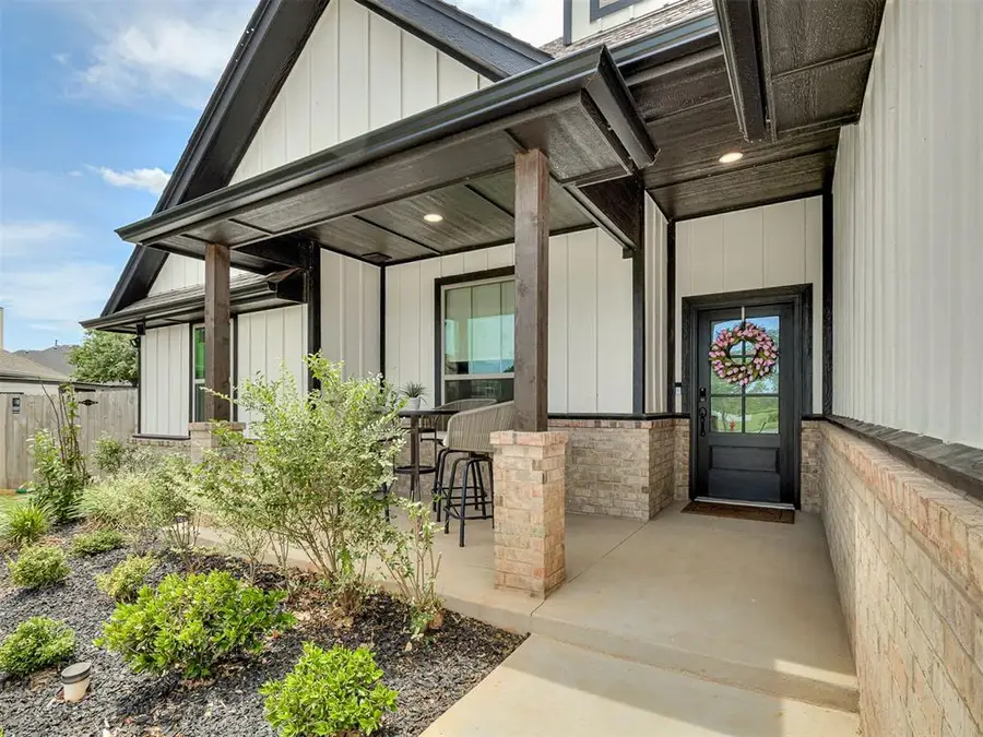3405 Broadmoore Drive, Oklahoma City, OK 73160 - #3