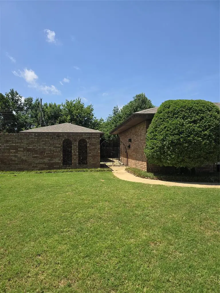 1324 SW 72nd Street, Oklahoma City, OK 73159 - #1