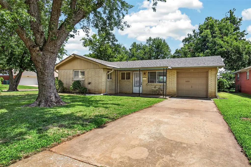 236 Southern Place, Edmond, OK 73013 - #1