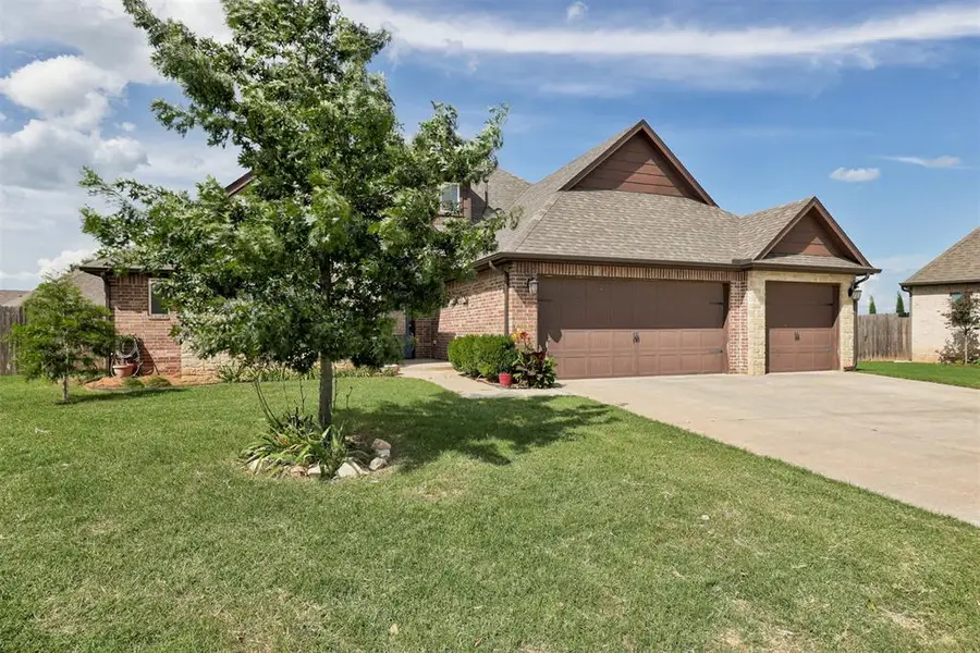 3903 Catalina Court, Norman, OK 73072 - #2