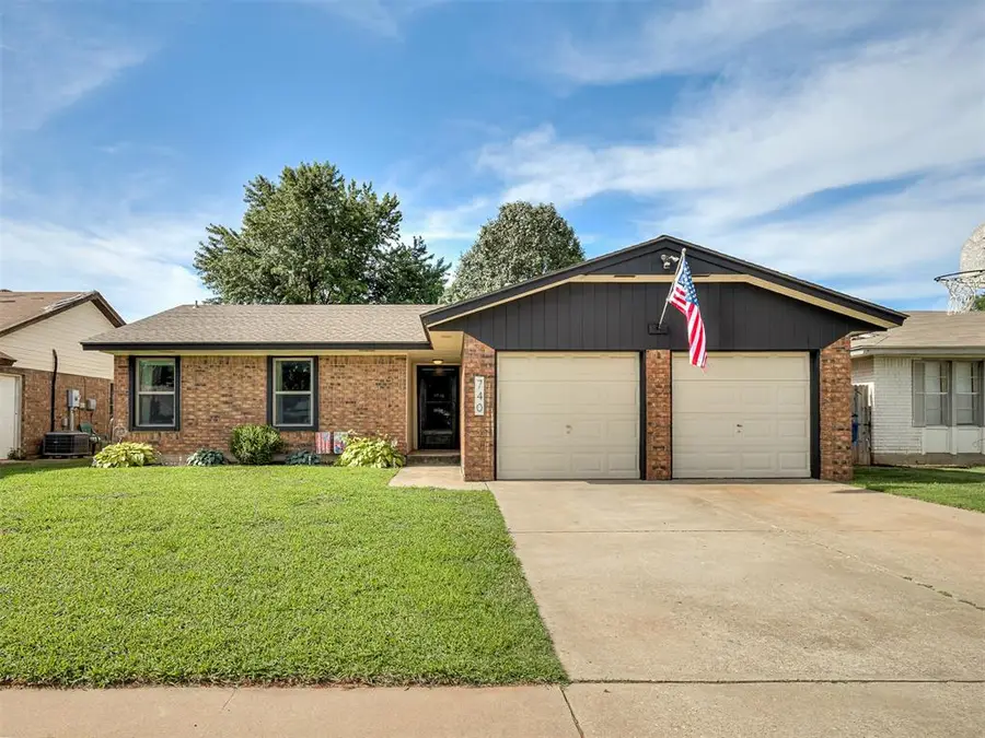 740 W Elder Drive, Mustang, OK 73064 - #2