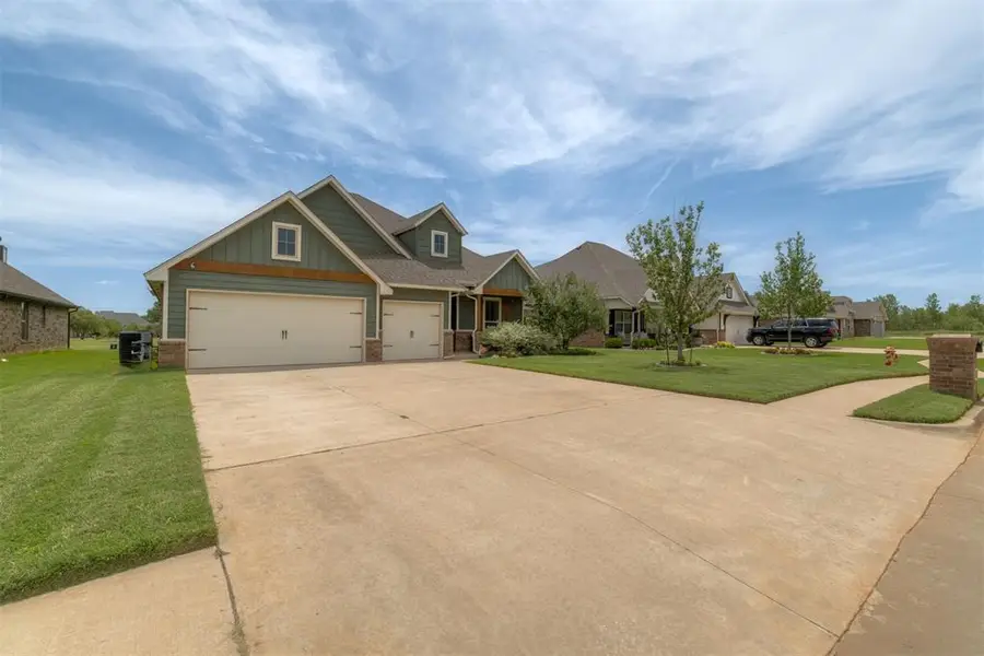 1216 N Beale Terrace, Mustang, OK 73064 - #2