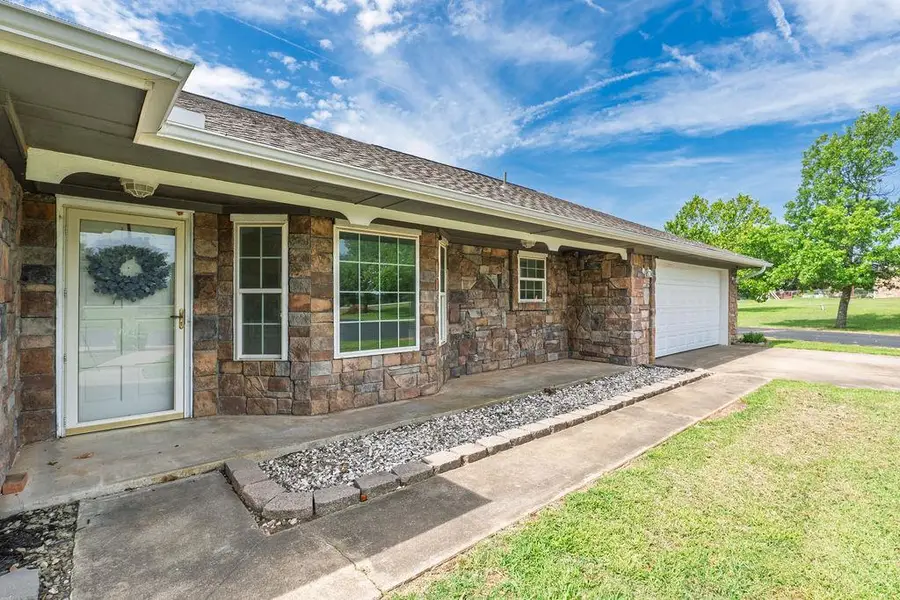 37709 Garretts Lake Road, Shawnee, OK 74804 - #2