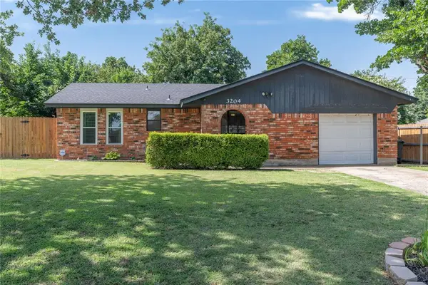 3204 Marla Lane, Edmond, OK 73034