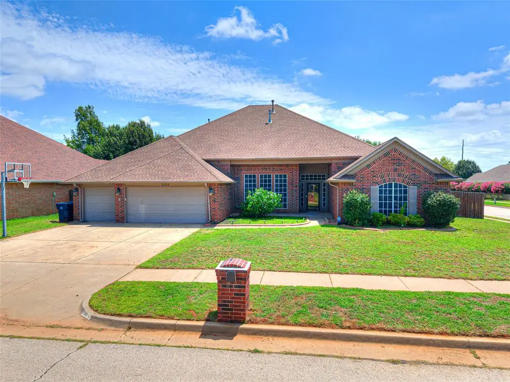 2524 Kingsley Lane, Oklahoma City, OK 73128 - #1