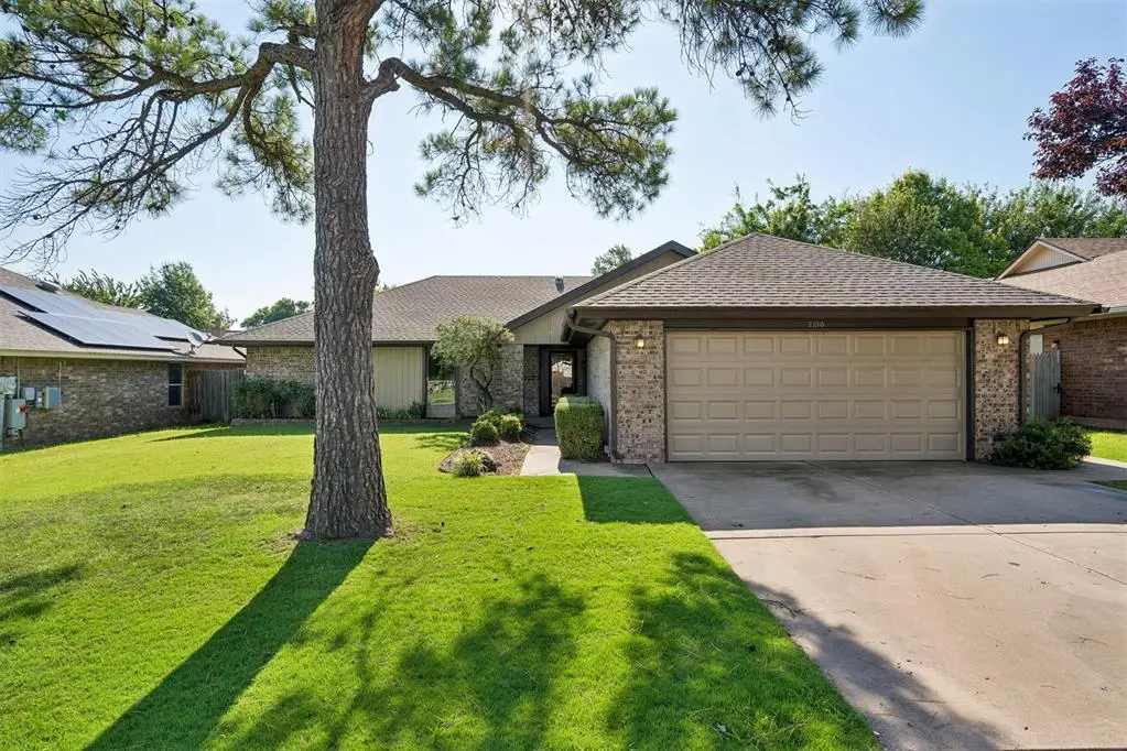 2100 E Sandy Creek Trail, Edmond, OK 73013 - #1