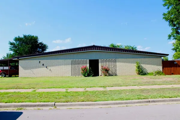2441 SW 77th Street, Oklahoma City, OK 73159