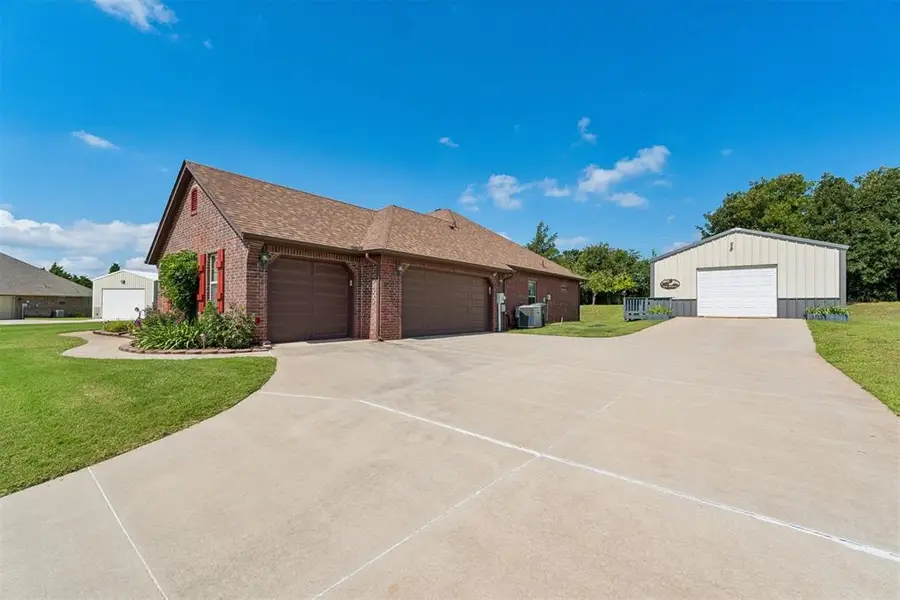 14215 Pleasant Wood Lane, Edmond, OK 73034 - #3
