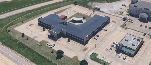 321 N Mustang Road, Yukon, OK 73099