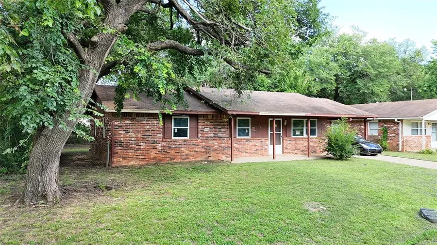 219 S Pottenger Avenue, Shawnee, OK 74801 - #3