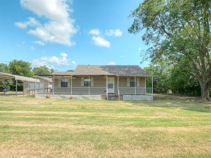 202 W 7th Street, Amber, OK 73004 - #2