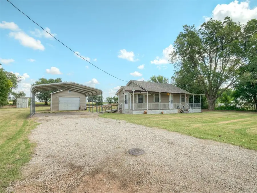 202 W 7th Street, Amber, OK 73004 - #3