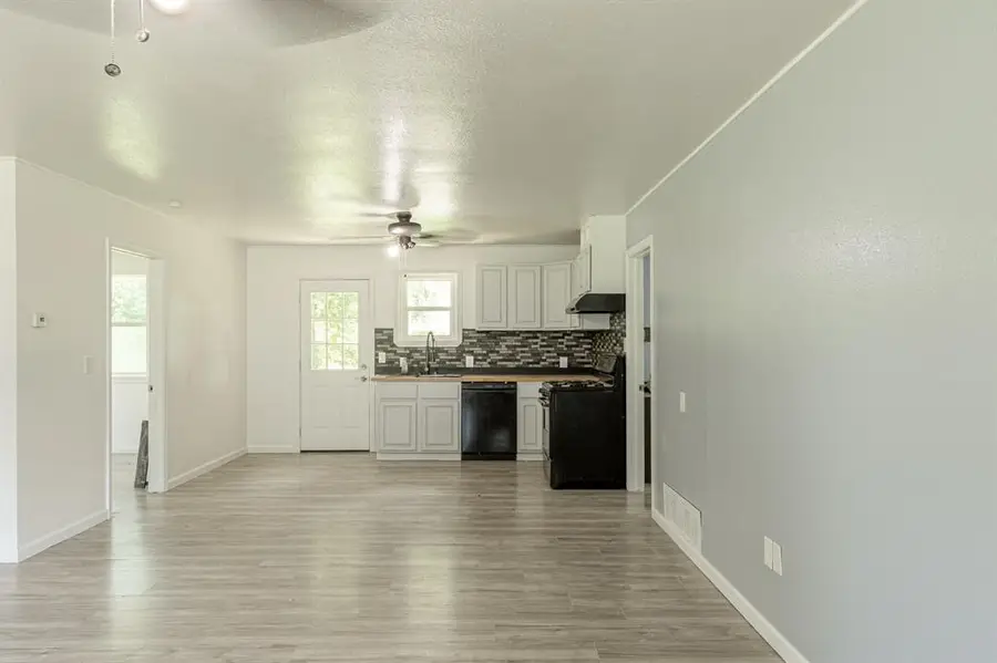 124 W Brule Street, Purcell, OK 73080 - #3