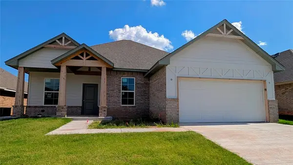 11704 SW 15th Terrace, Yukon, OK 73099