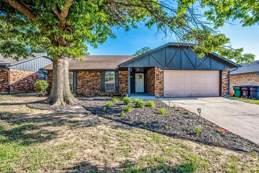 8821 NW 83rd Street, Oklahoma City, OK 73132 - #1