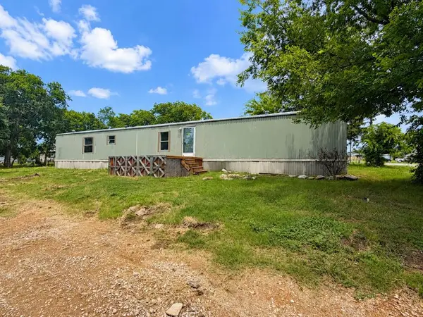 206 W Tahlequah Avenue, Sulphur, OK 73086
