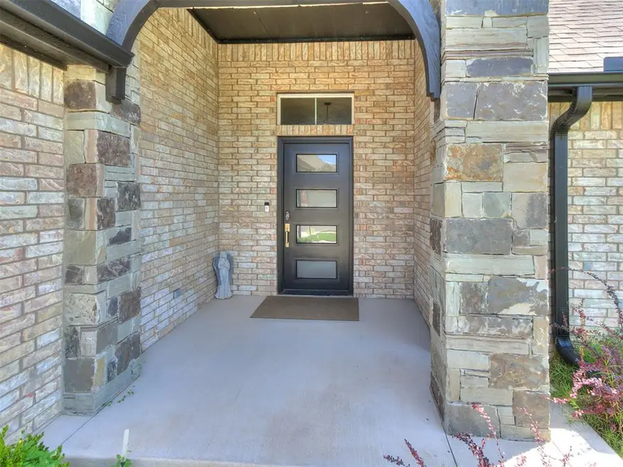 3912 Catalina Land, Oklahoma City, OK 73160 - #3