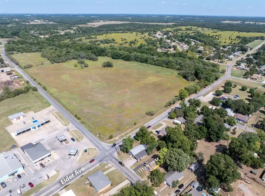 1112 N 5th Street, Duncan, OK 73533 - #3