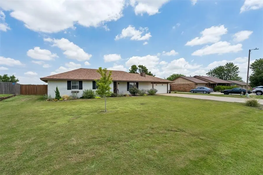 2111 Van Buren Avenue, Piedmont, OK 73078 - #2
