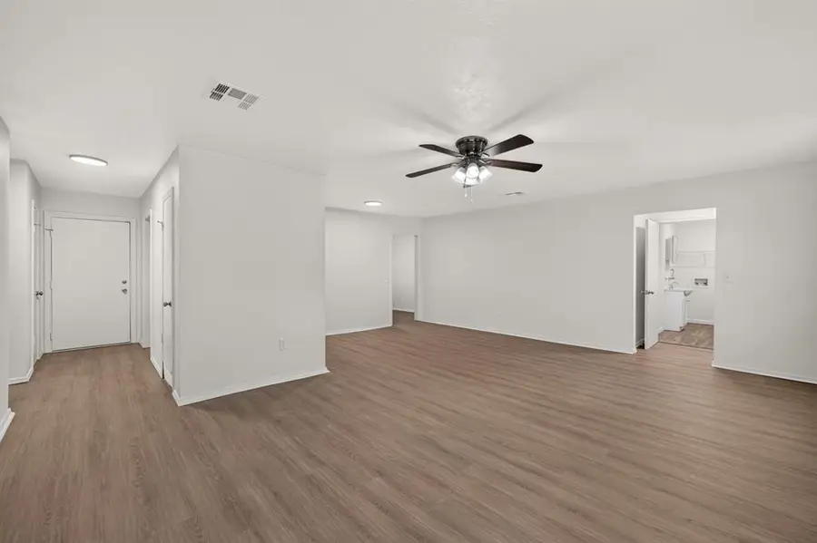 1270 N 1st Street, Harrah, OK 73045 - #3