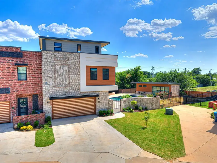571 S Fretz Avenue, Edmond, OK 73003 - #2