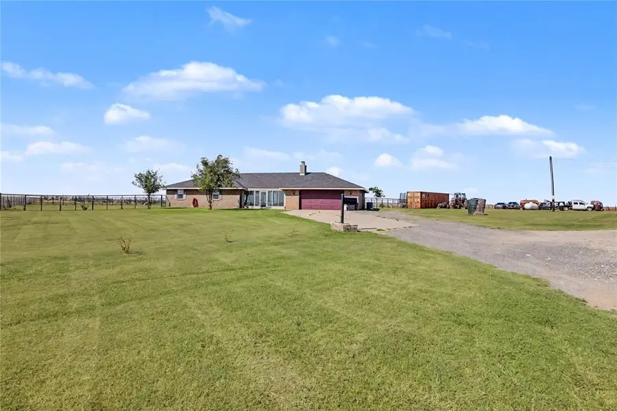 19298 East County Road 169, Altus, OK 73521 - #2