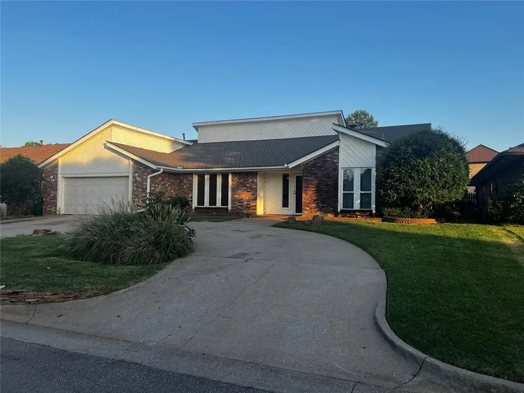 7230 NW 105th Terrace, Oklahoma City, OK 73162 - #1