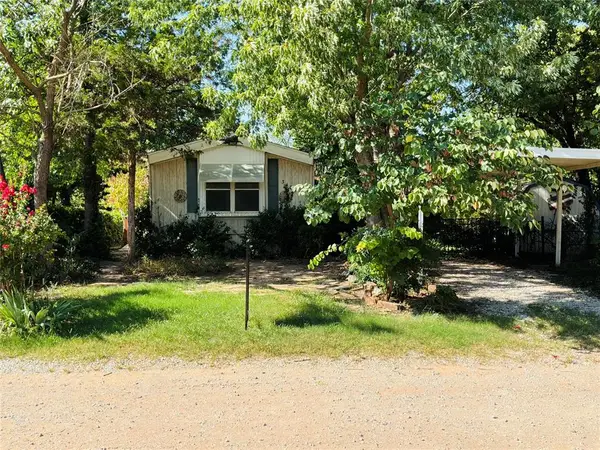 3409 Brownwood Lane, Edmond, OK 73034