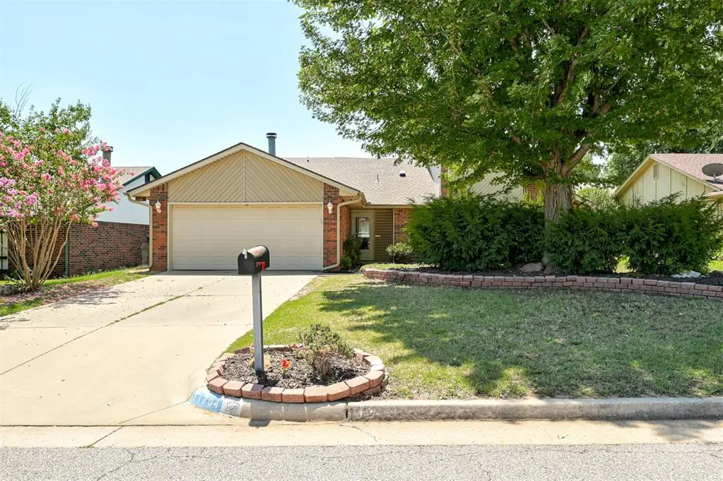 11704 SW 3rd Street, Yukon, OK 73099 - #1