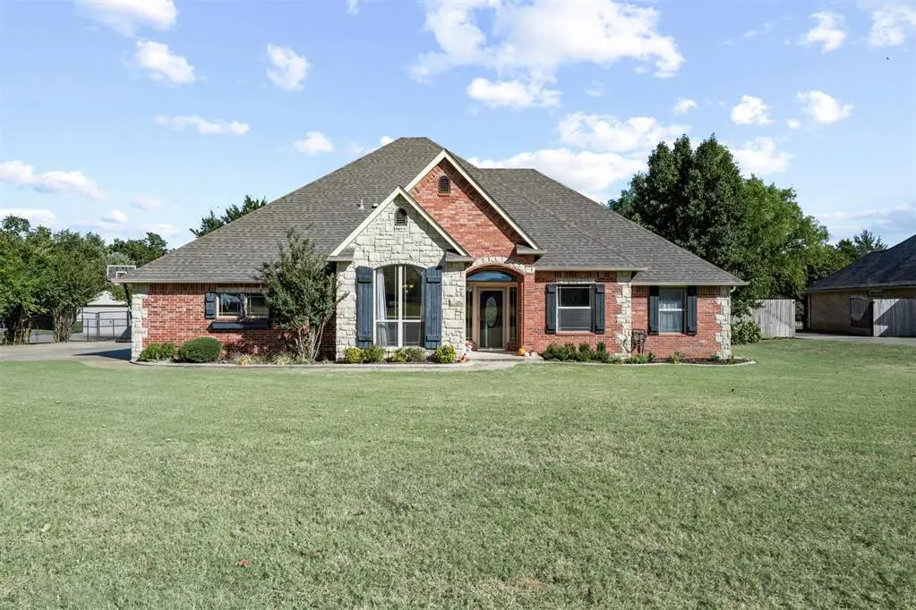 818 Silver Tree Drive, Choctaw, OK 73020 - #1