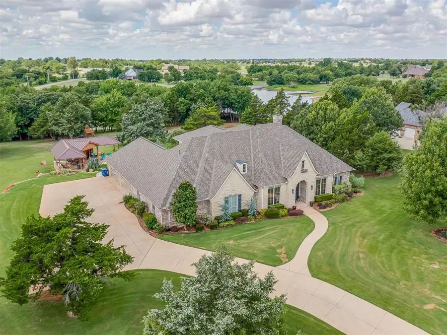 19355 Sportsman Road, Edmond, OK 73012 - #2
